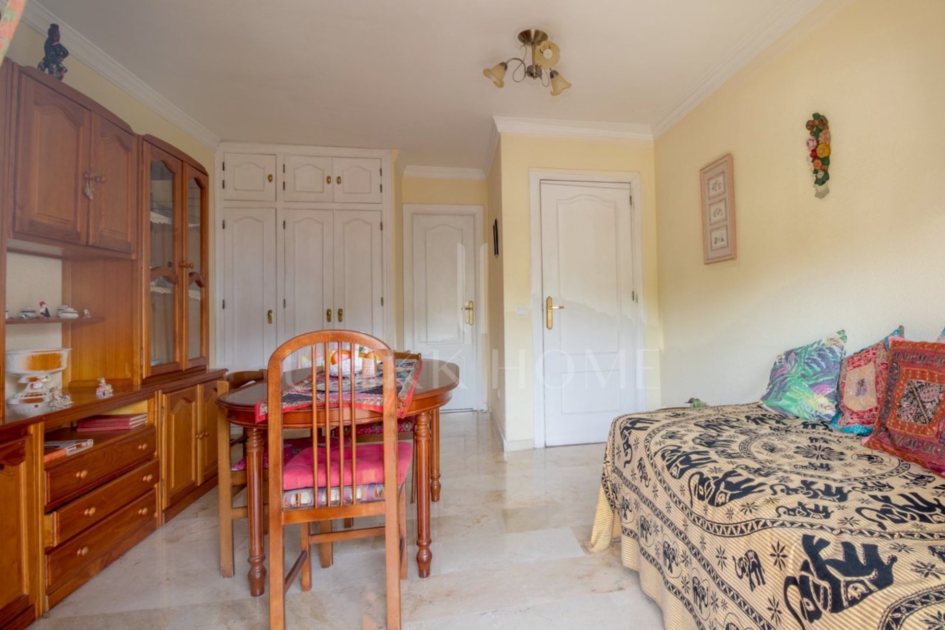 Amplia Vivienda a un paso de la Playa y el Paseo Marítimo - Centro de Estepona