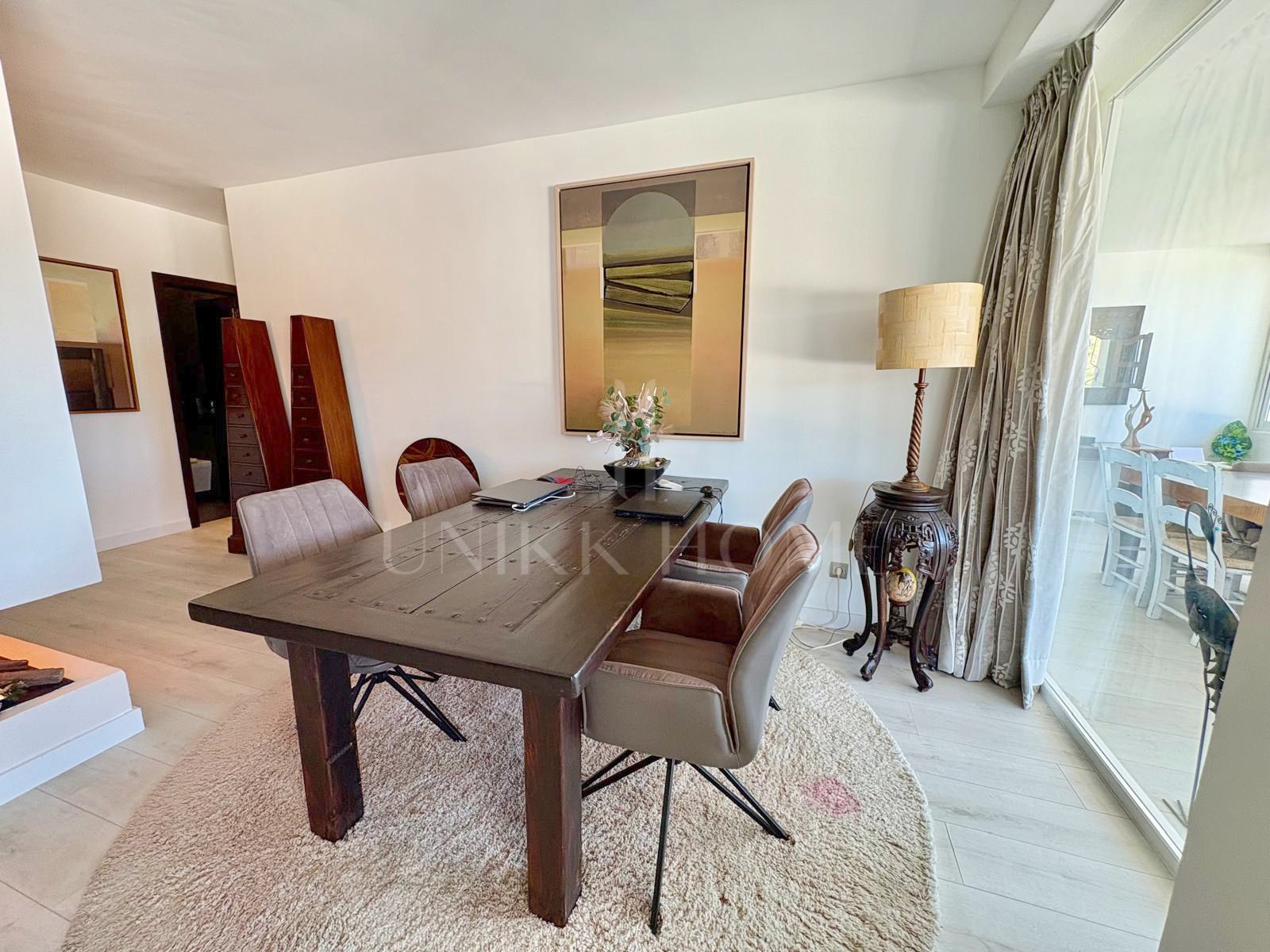 Renovated Apartment with Large Terrace in La Quinta - Benahavis