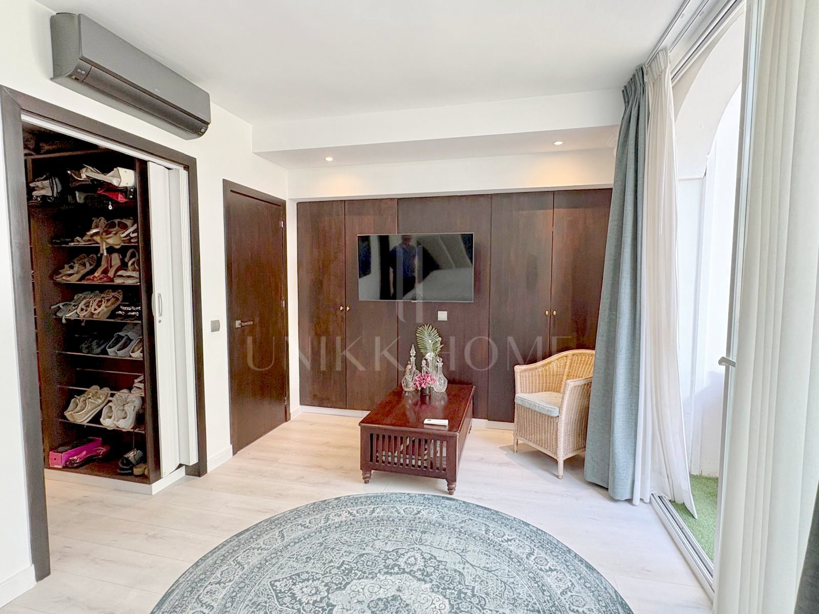 Renovated Apartment with Large Terrace in La Quinta - Benahavis