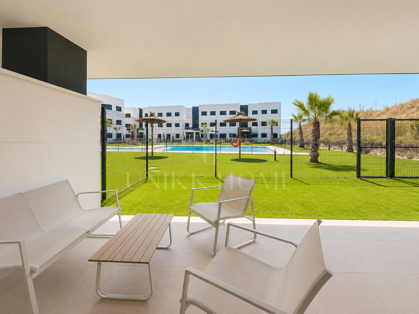 Turn Key Apartment in Modern Complex Close to the Beach - Estepona West
