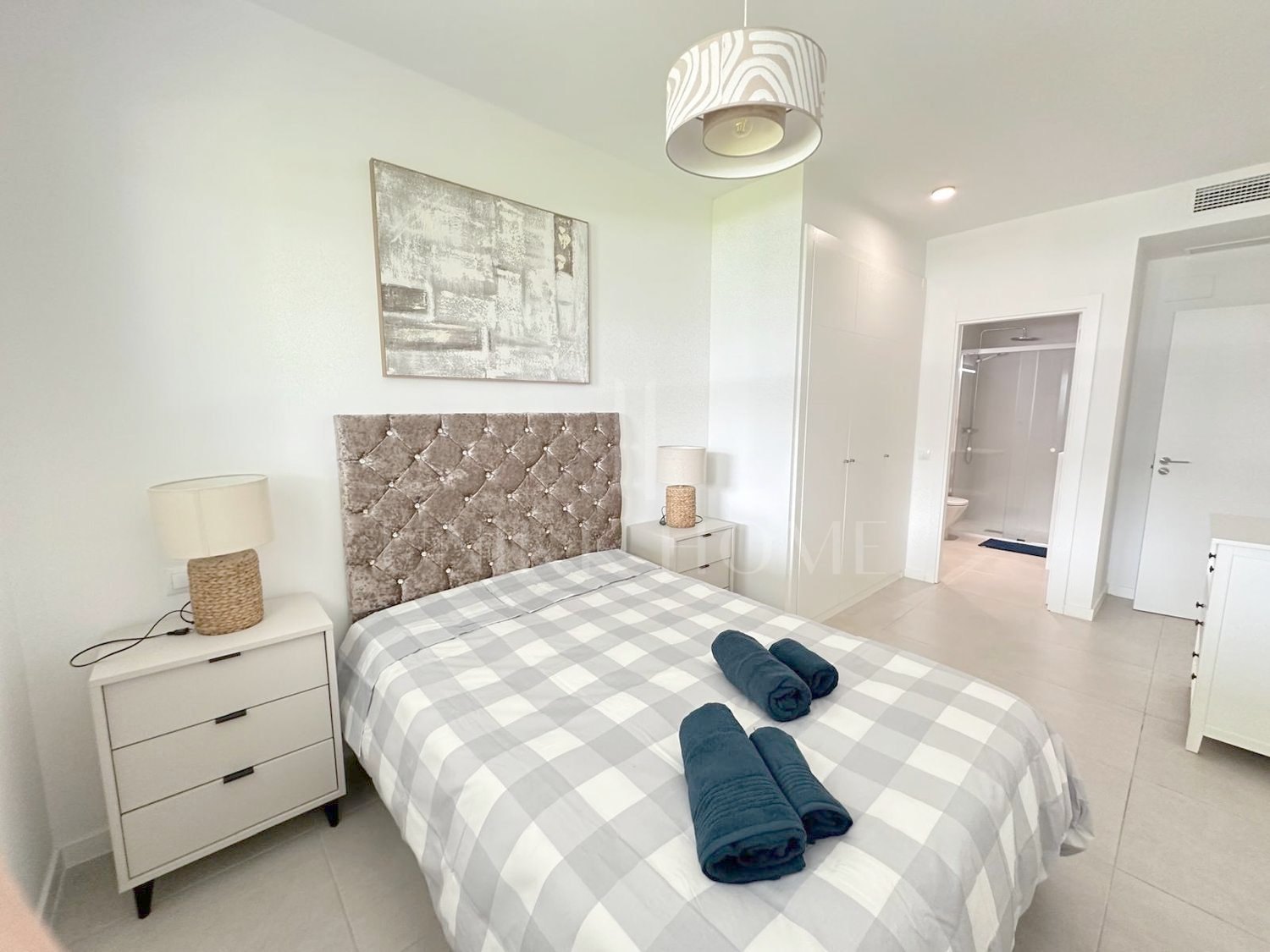Turn Key Apartment in Modern Complex Close to the Beach - Estepona West