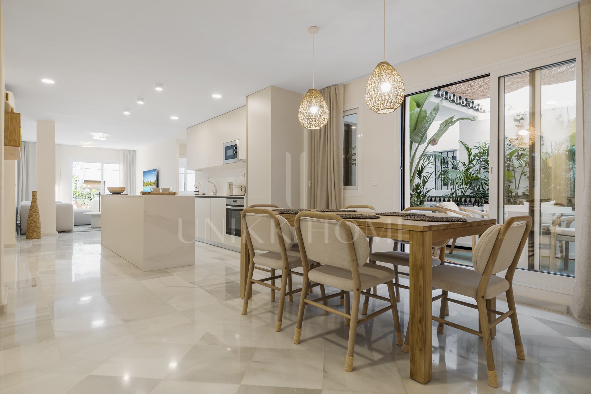 Apartamento totalmente reformado en el corazón del casco antiguo de Estepona