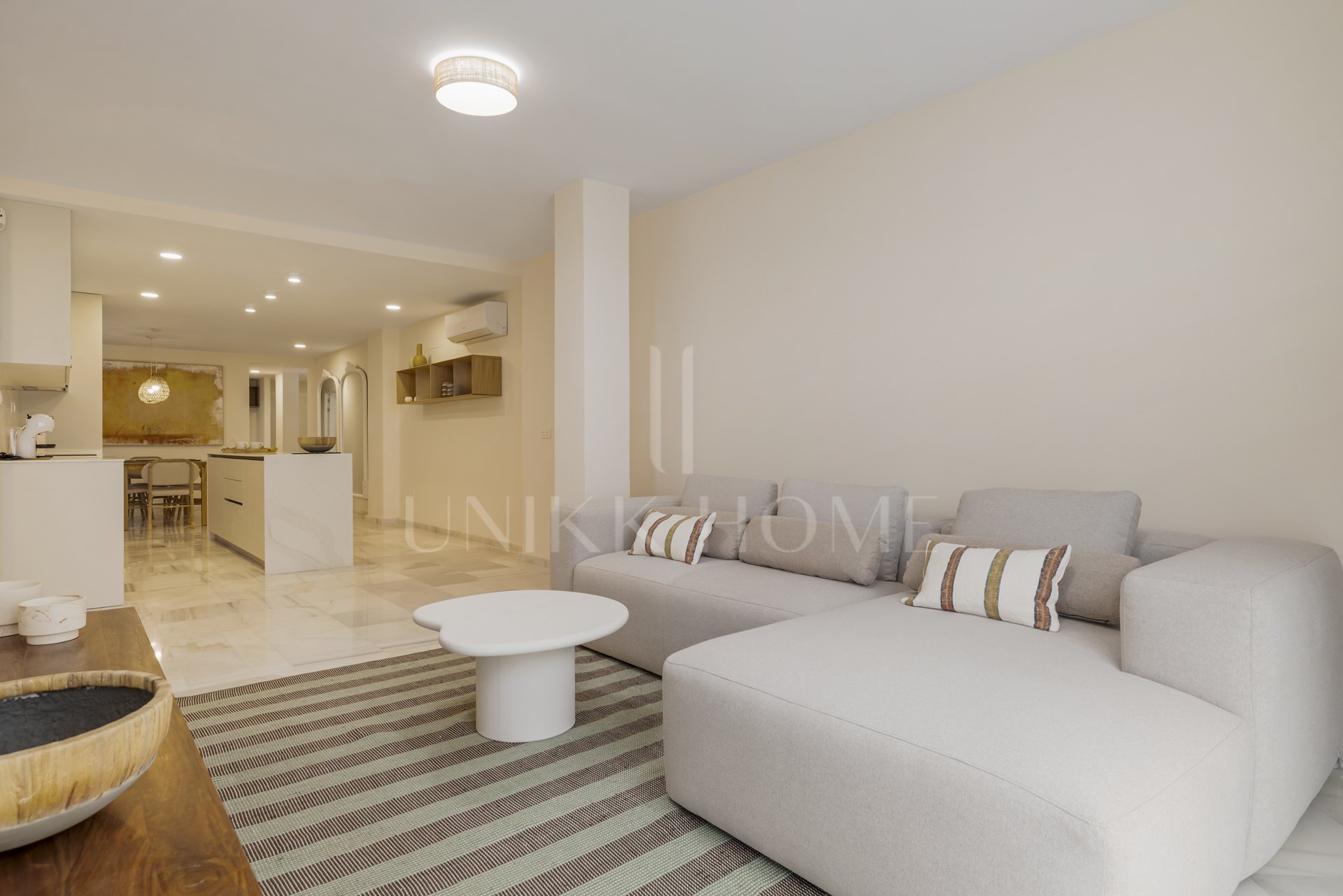 Apartamento totalmente reformado en el corazón del casco antiguo de Estepona