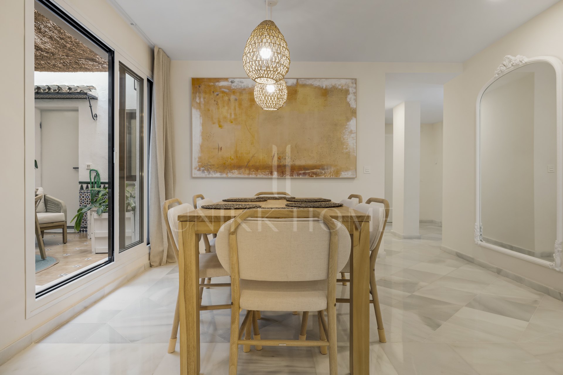 Apartamento totalmente reformado en el corazón del casco antiguo de Estepona