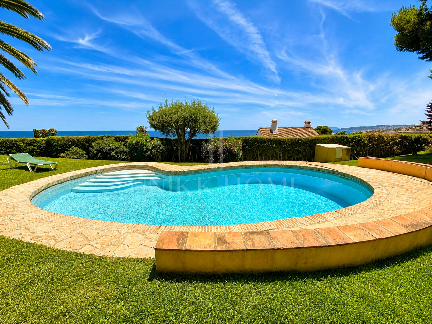 Villa Aubrey | Elegancia Andaluza con Vistas Panorámicas al Mediterráneo - Estepona Bahia Dorada