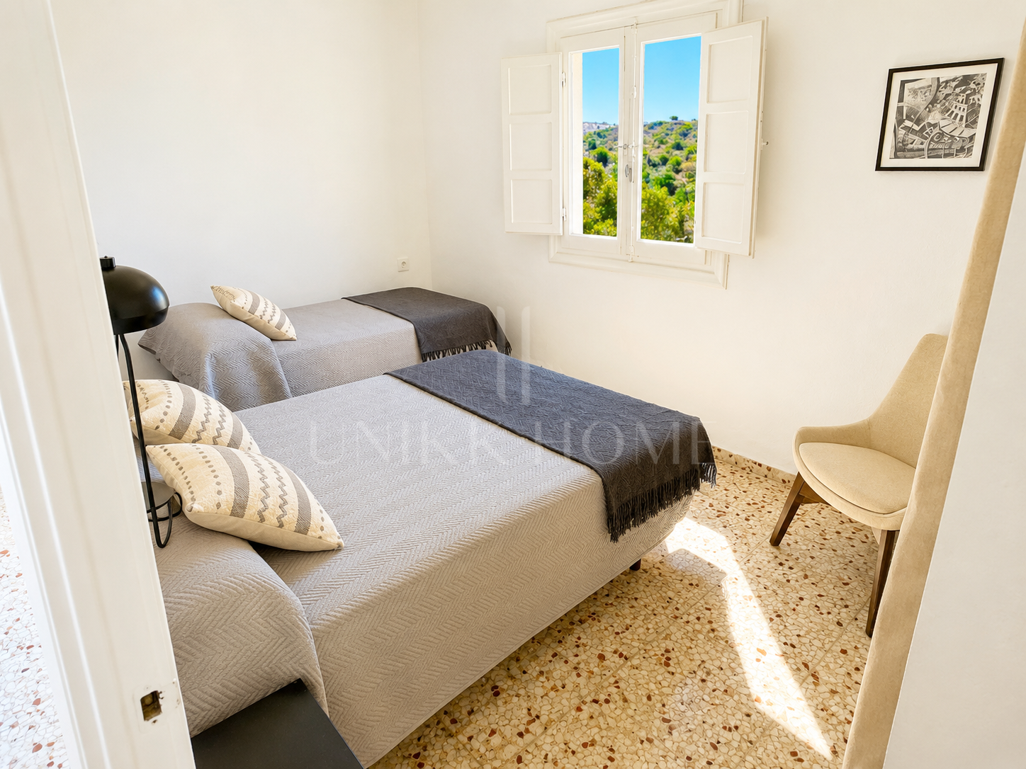 Finca Andaluza con Vistas al Mar y 30.000 m² de Terreno en Guadalmansa - Cancelada, Estepona