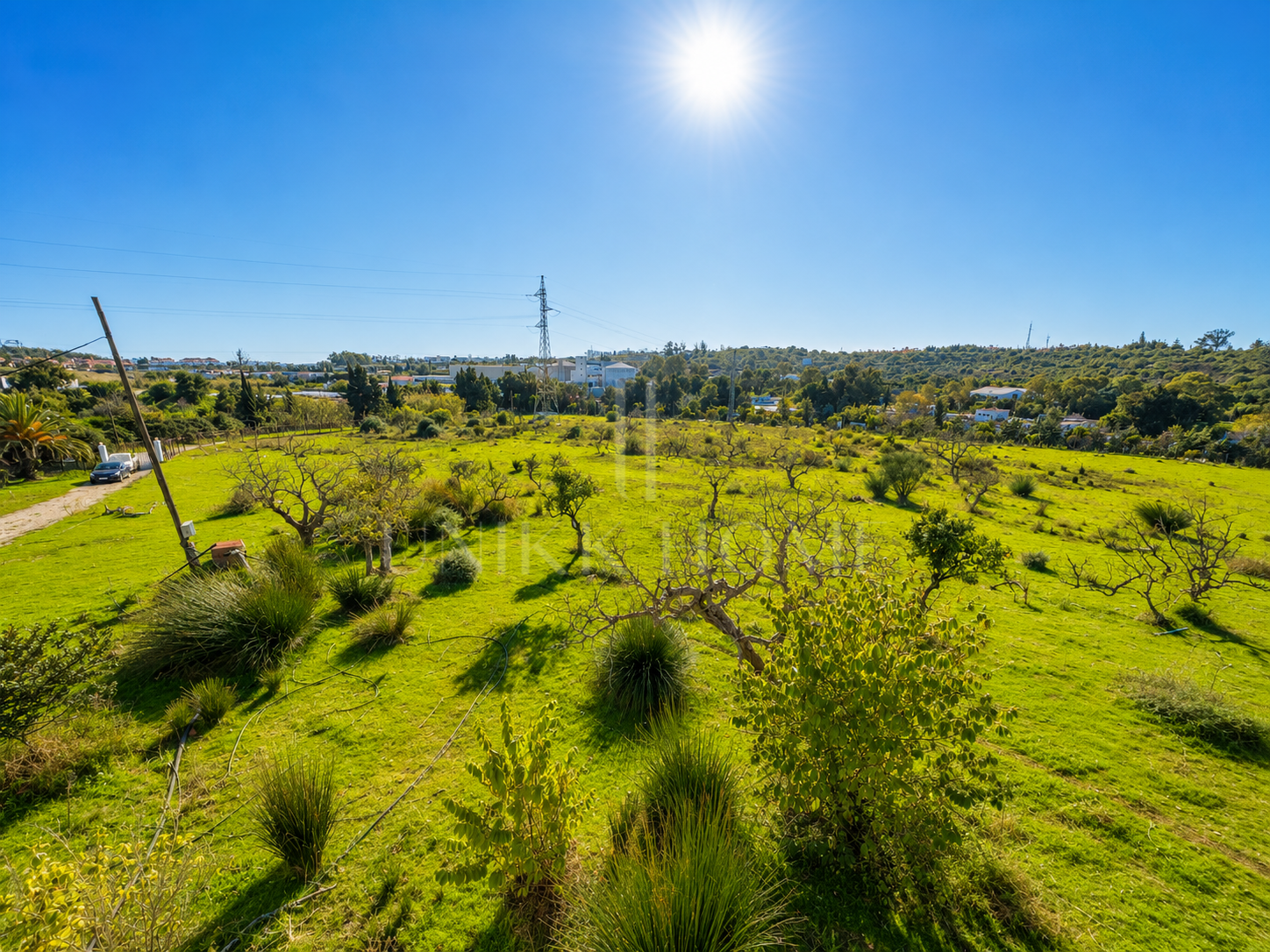 Finca Andaluza con Vistas al Mar y 30.000 m² de Terreno en Guadalmansa - Cancelada, Estepona