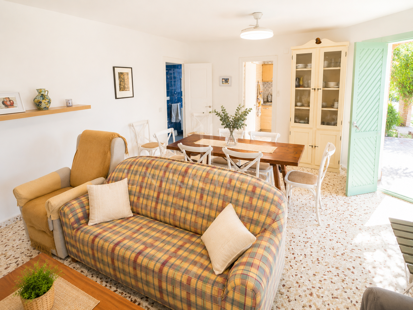 Finca Andaluza con Vistas al Mar y 30.000 m² de Terreno en Guadalmansa - Cancelada, Estepona