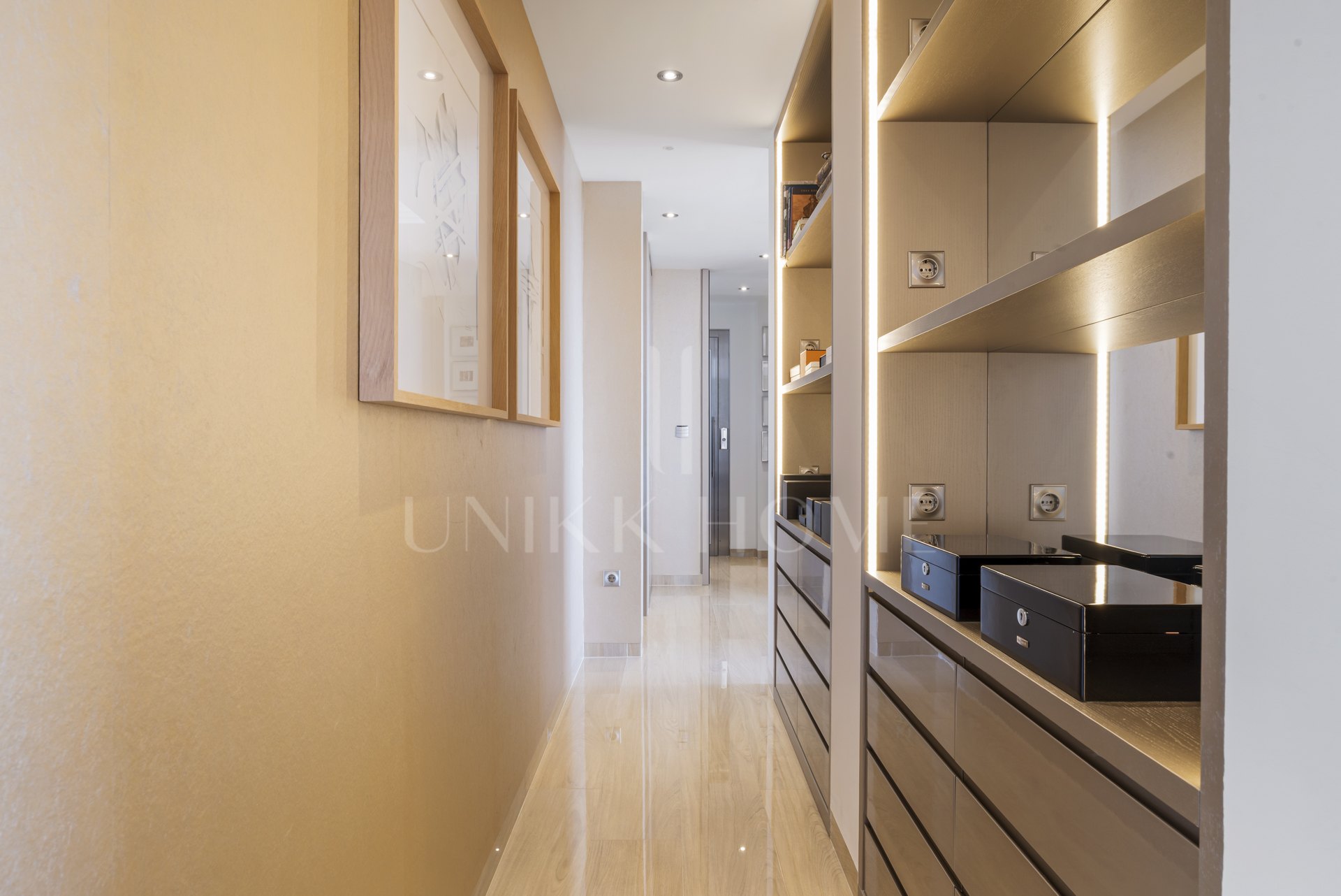 Sea View Penthouse - Private Jacuzzi, Sauna, Gym and Lift - Los Almendros - Benahavís