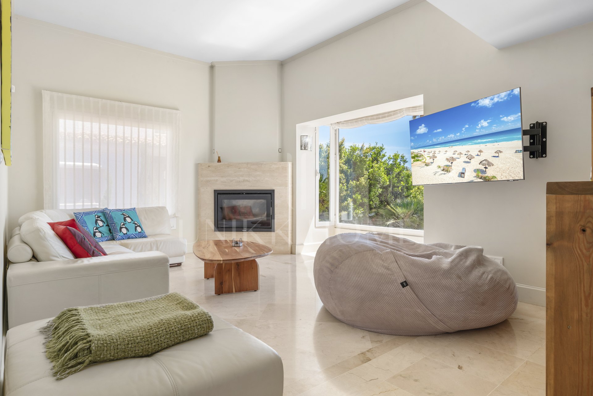 Villa con Vistas al Mar en La Paloma, Manilva