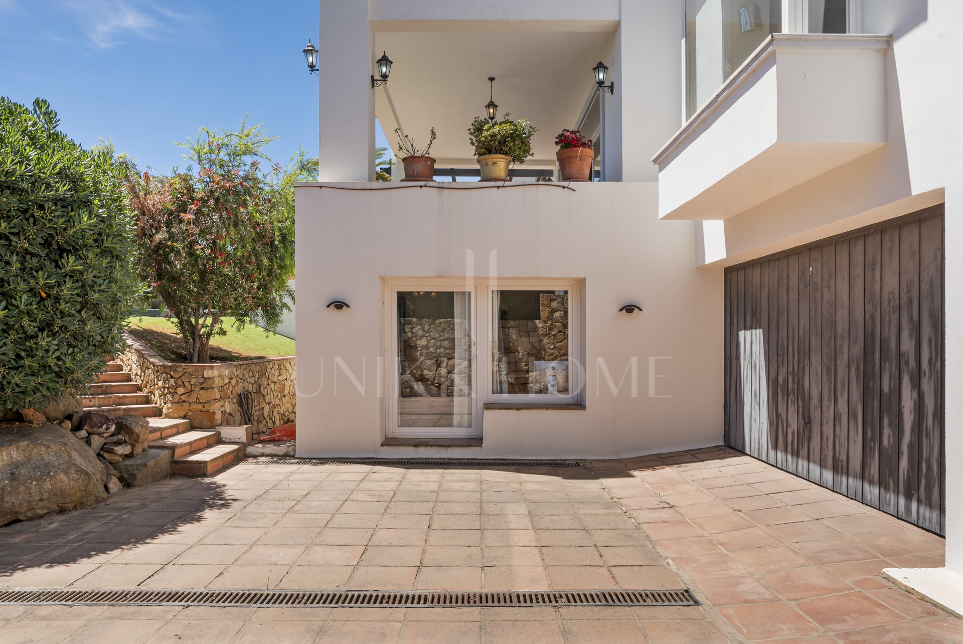 Villa con Vistas al Mar en La Paloma, Manilva