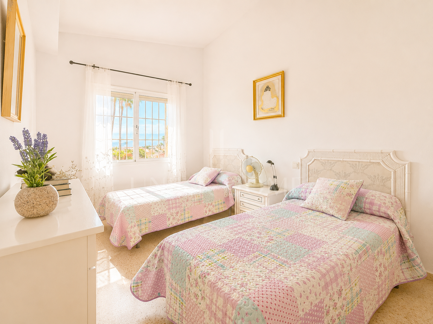Townhouse in Diana Park, with private patio, in a gated community with communal pool near the beach and amenities