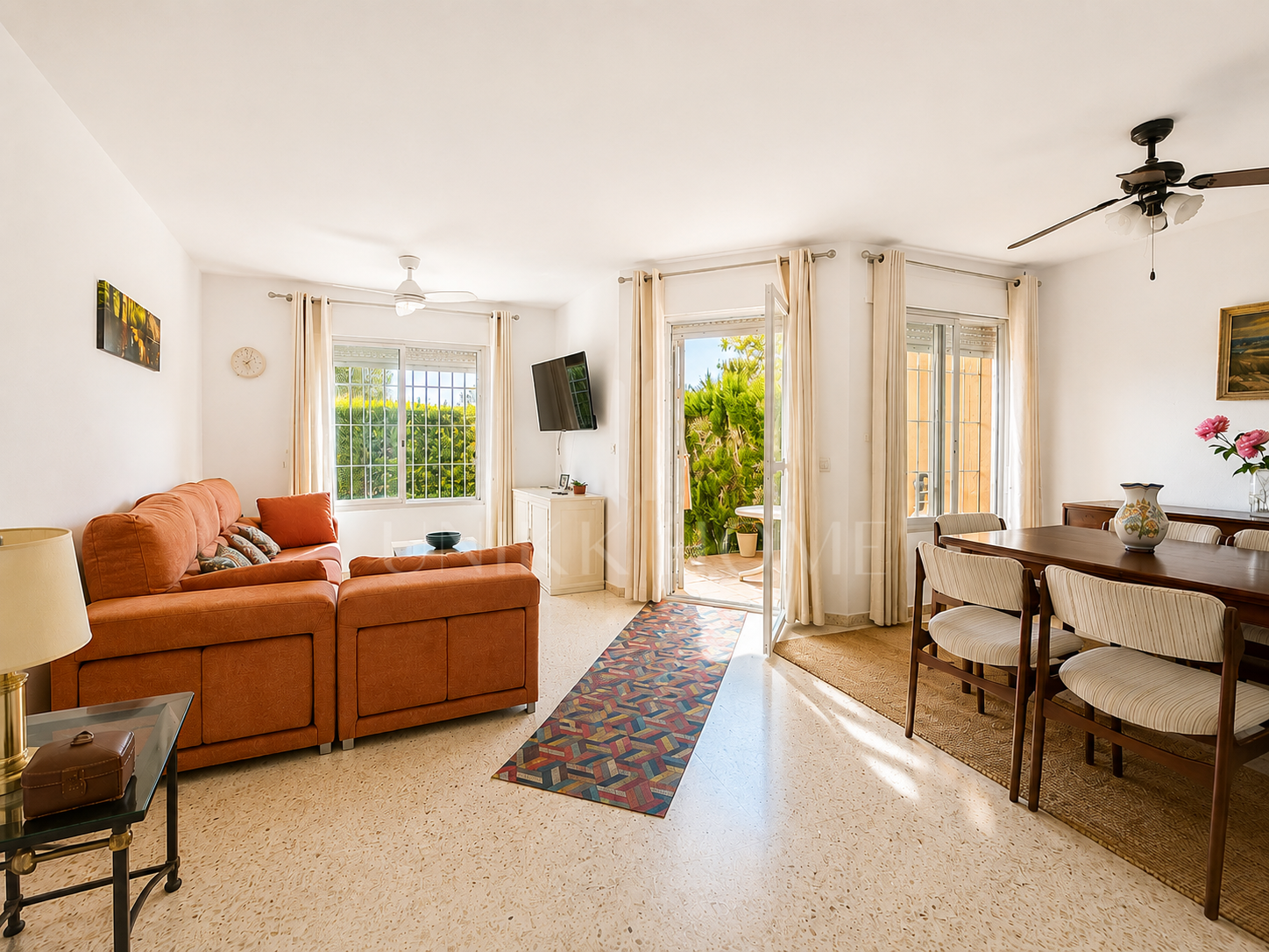 Townhouse in Diana Park, with private patio, in a gated community with communal pool near the beach and amenities