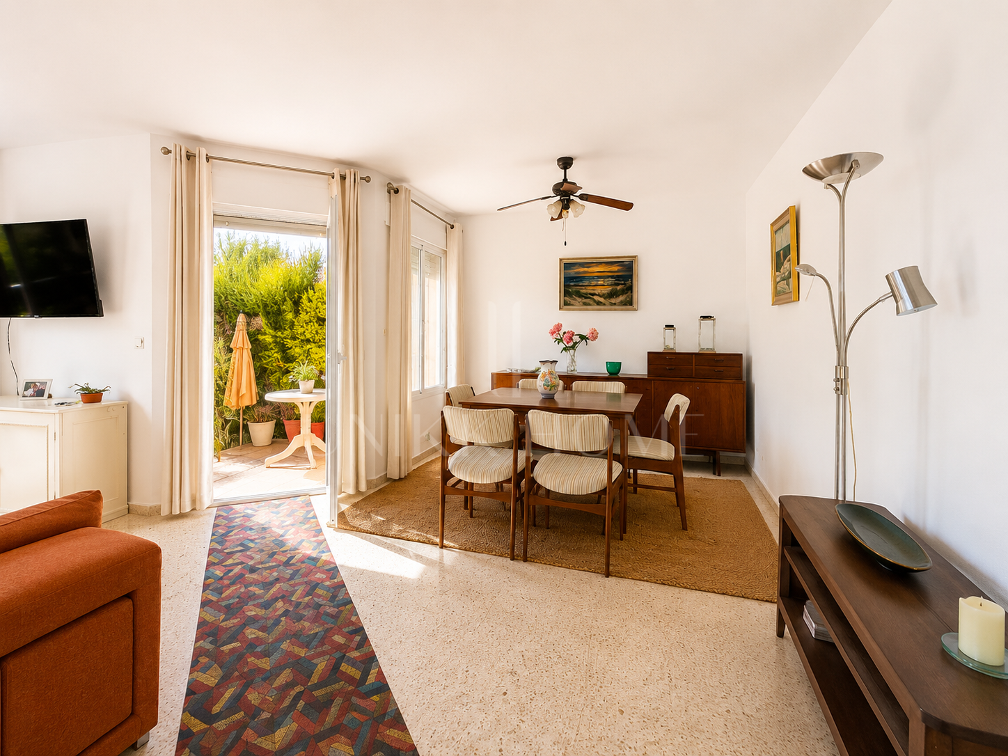 Townhouse in Diana Park, with private patio, in a gated community with communal pool near the beach and amenities