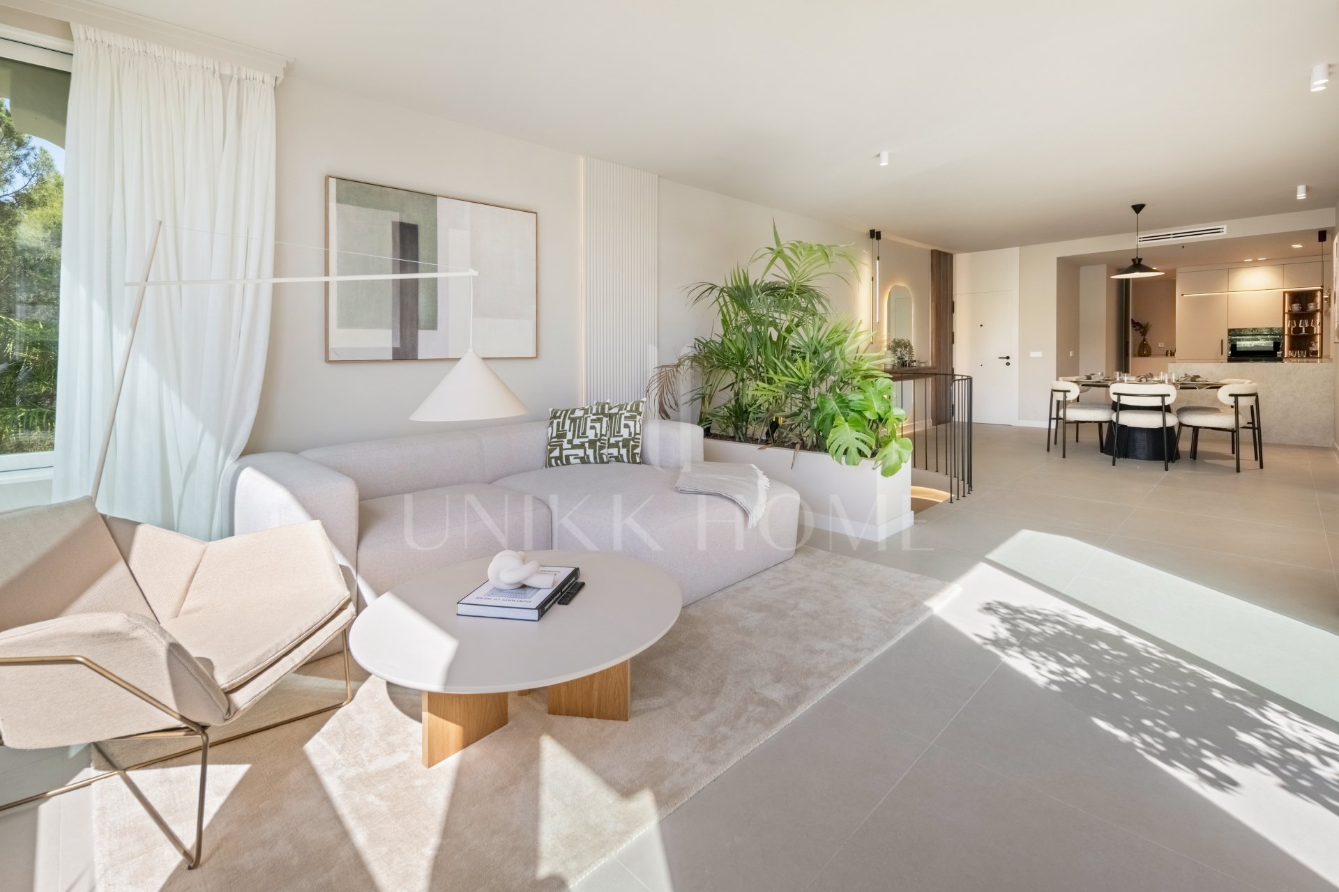 Luxury Frontline Golf Apartment with Tourist Licence – La Quinta, Benahavís