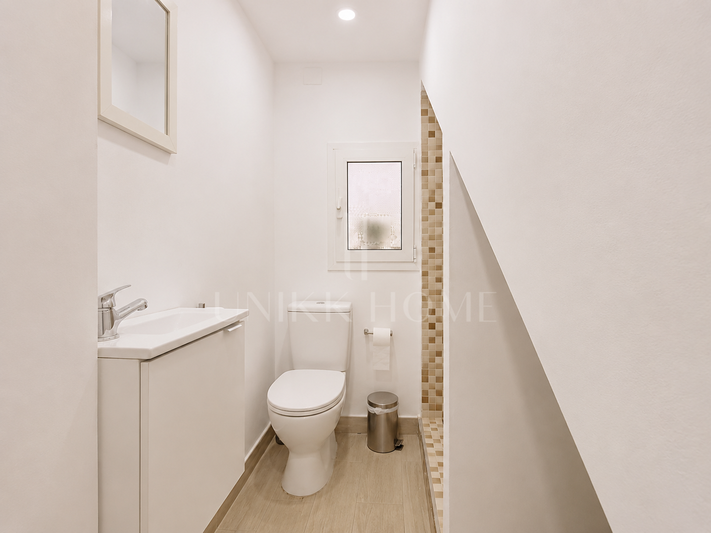 Renovated townhouse in Estepona Old Town with solarium and garage