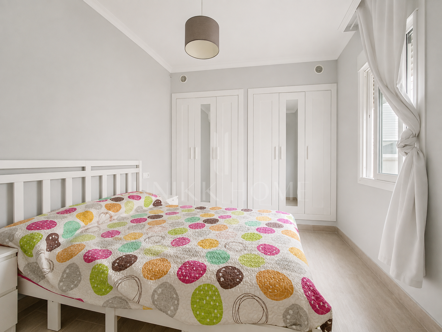 Renovated townhouse in Estepona Old Town with solarium and garage