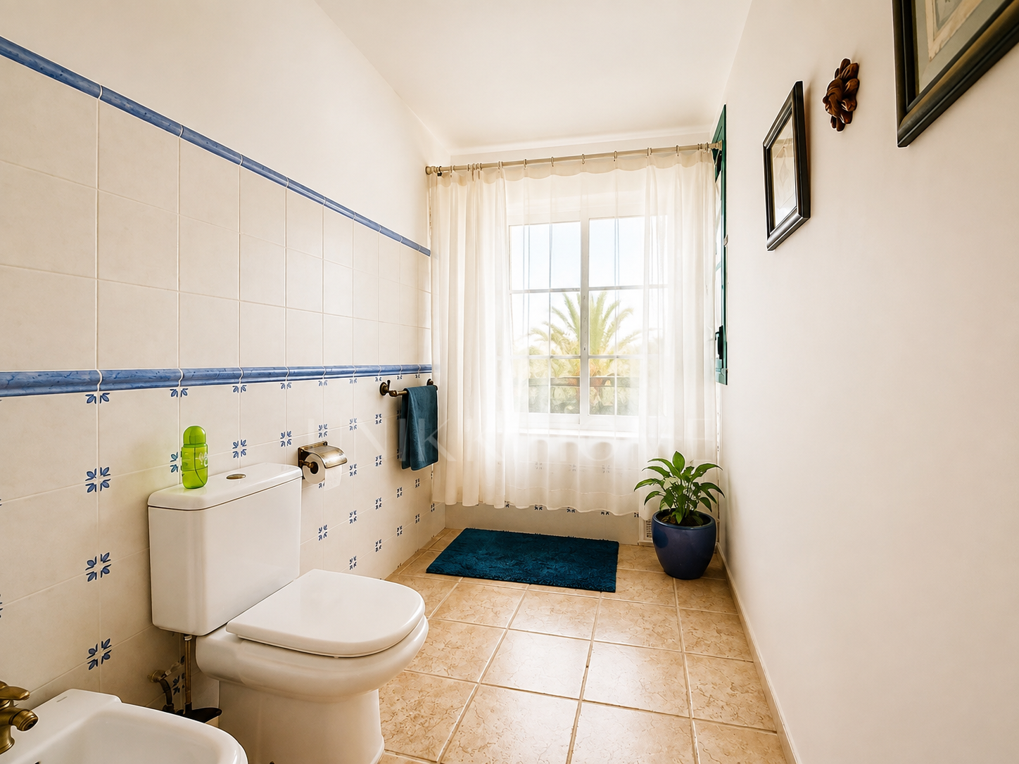 GROUND FLOOR WITH LARGE PRIVATE GARDEN & PANORAMIC SEA VIEWS - ALCAIDESA
