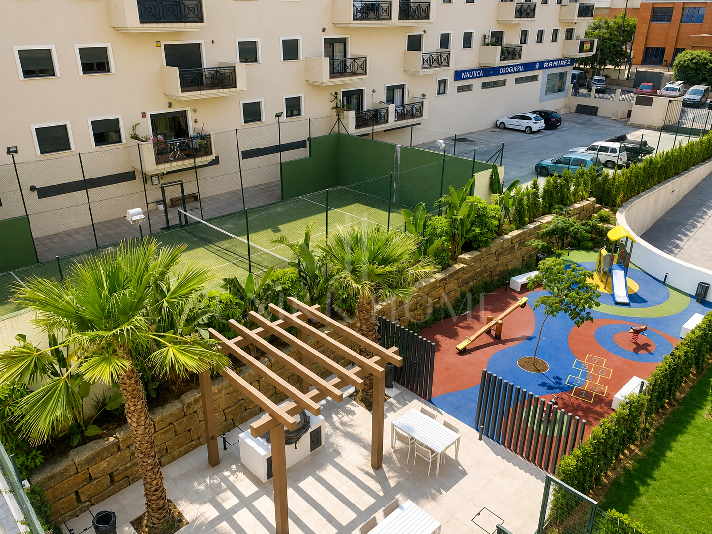 SEA-VIEW PENTHOUSE WITH LARGE TERRACES - BRAND NEW - ESTEPONA CENTER