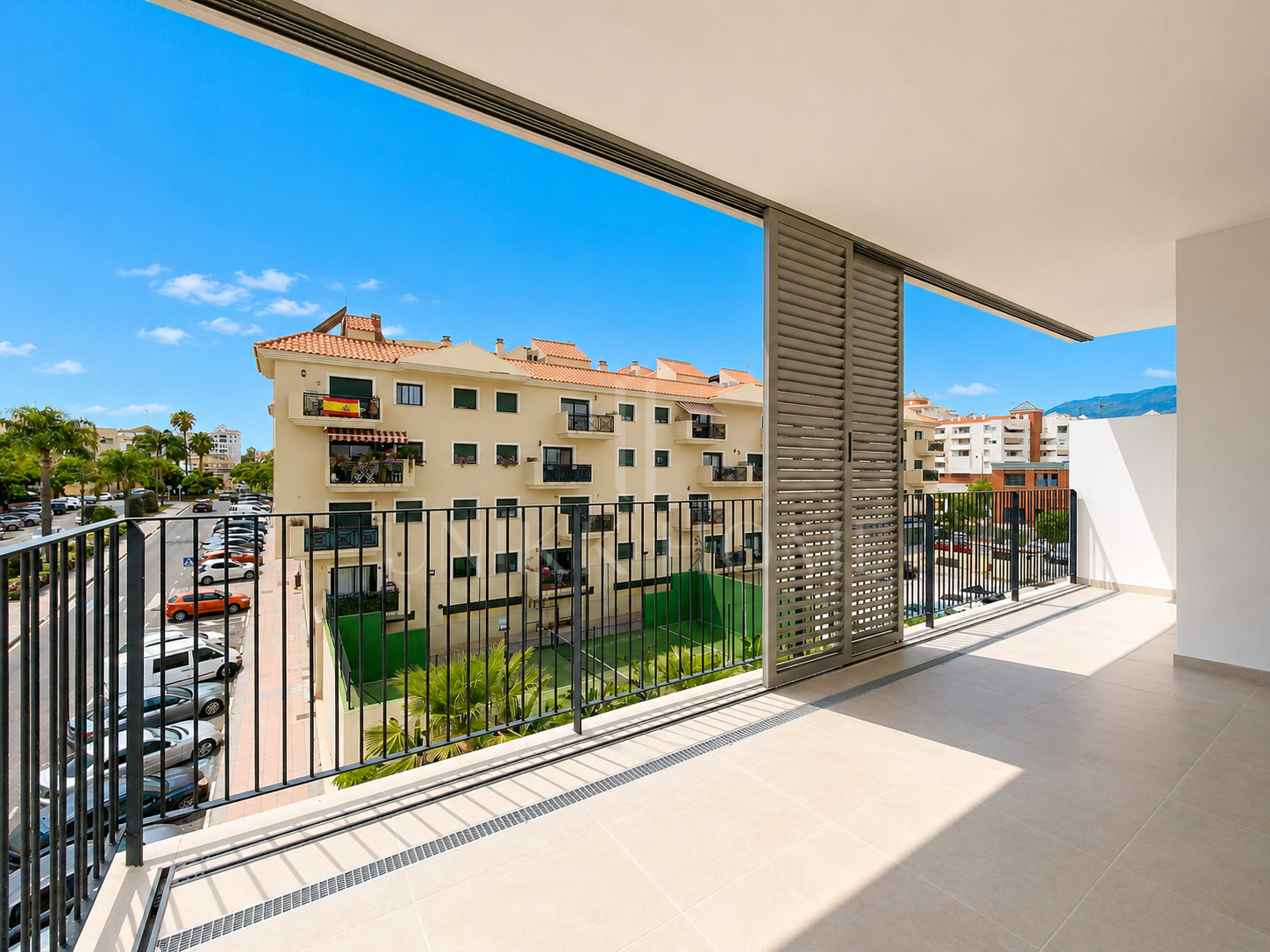 SEA-VIEW PENTHOUSE WITH LARGE TERRACES - BRAND NEW - ESTEPONA CENTER