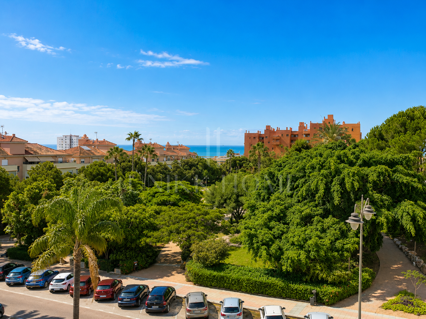 SEA-VIEW PENTHOUSE WITH LARGE TERRACES - BRAND NEW - ESTEPONA CENTER