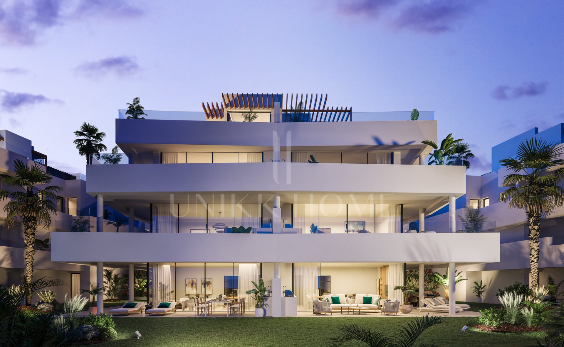 4 BEDROOMS GROUNDFLOOR APARTMENT WITH SEA VIEWS - MODERN RESORT WALKING DISTANCE TO TOWN AND BEACH