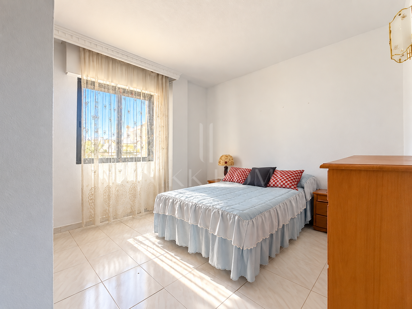 Ático de 4 dormitorios con vistas al mar piscina - Estepona Centro