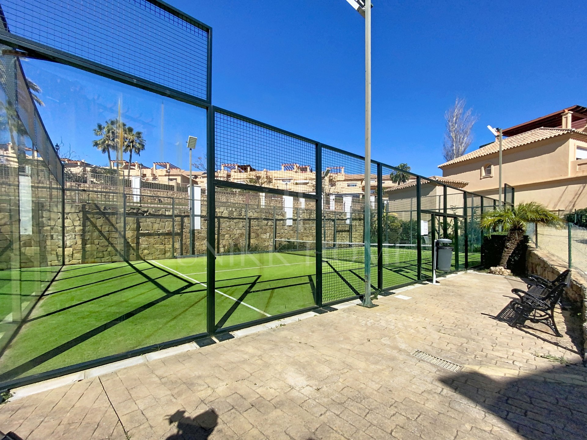 Spectacular Townhouse Close to the Beach with Private Lift and Sea Views