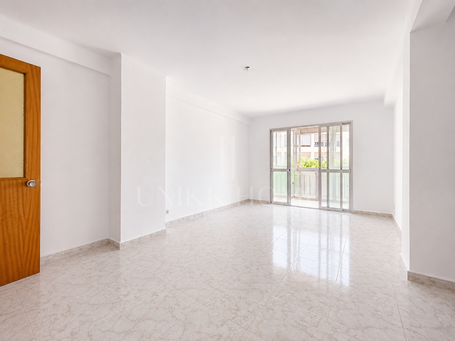 3-Bedroom Apartment - Opportunity on Calle Terraza – Estepona Centre