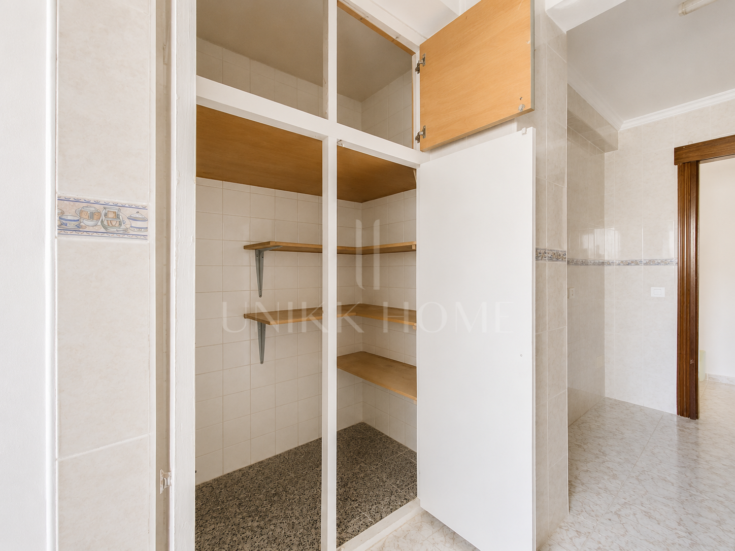 3-Bedroom Apartment - Opportunity on Calle Terraza – Estepona Centre
