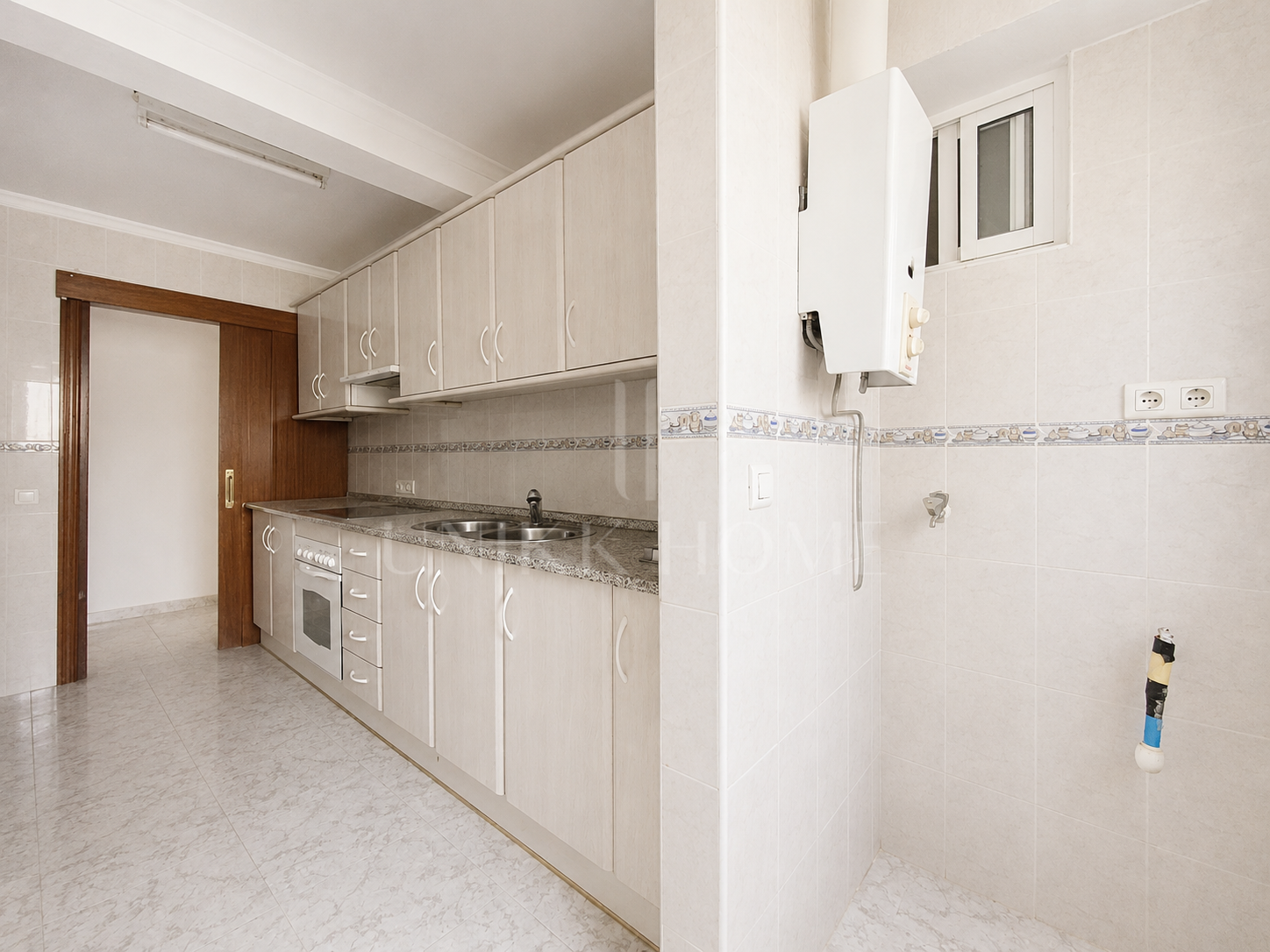 3-Bedroom Apartment - Opportunity on Calle Terraza – Estepona Centre