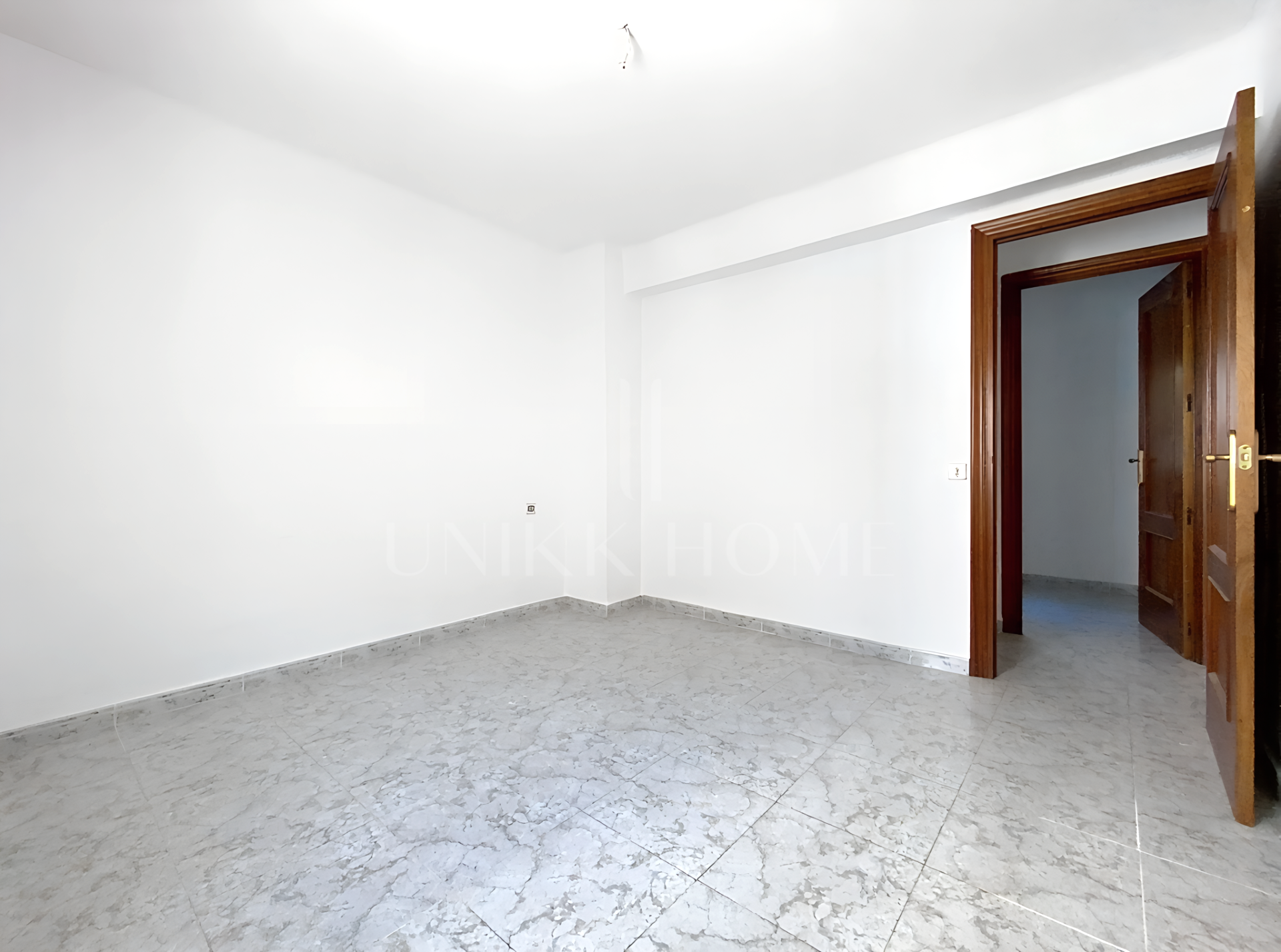3-Bedroom Apartment - Opportunity on Calle Terraza – Estepona Centre