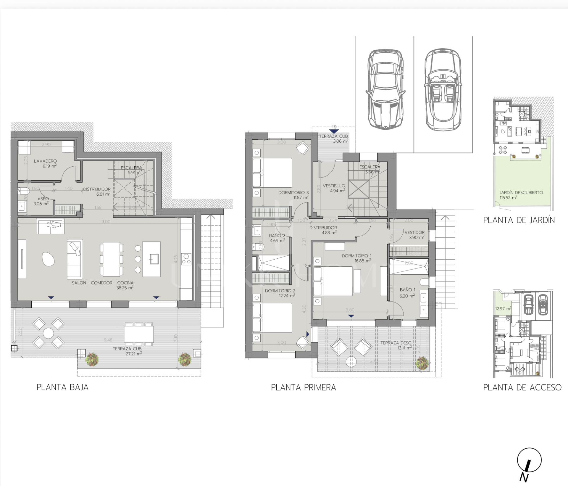 Casa pareada de obra nueva con jardín privado en urbanización con piscina en Estepona Golf
