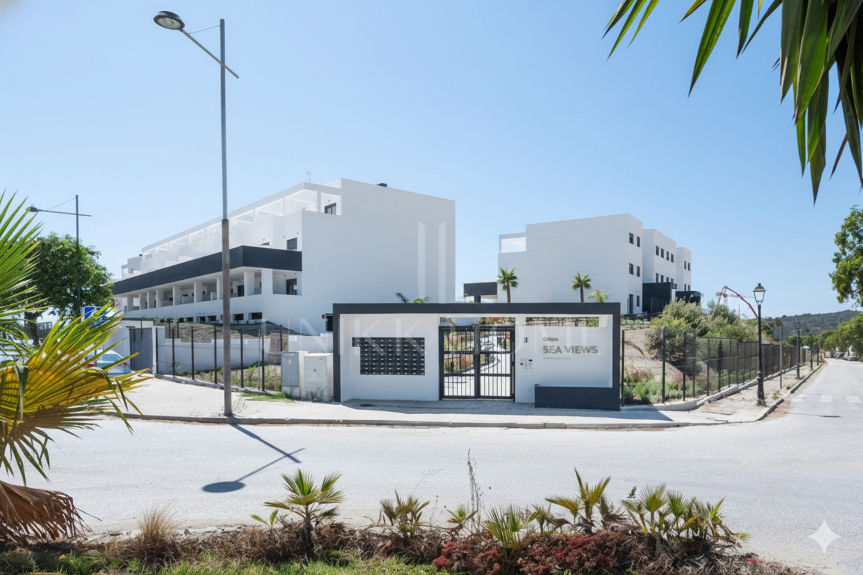 Modern Apartment in Estepona with Sea Views and Holiday Rental Potential
