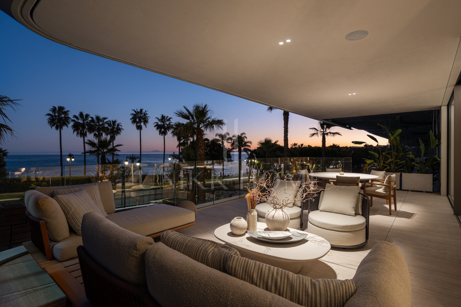 Luxury 3-Bedroom Beachfront Residence with Panoramic Sea Views in Estepona