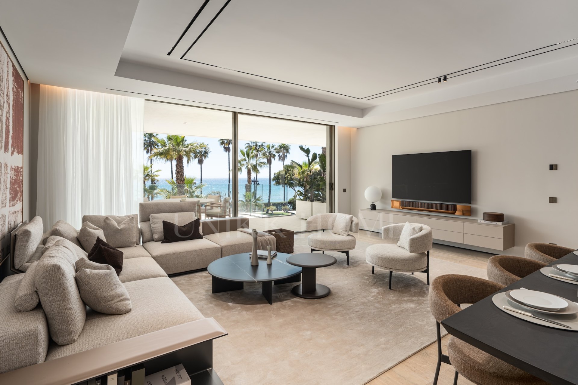 Luxury 3-Bedroom Beachfront Residence with Panoramic Sea Views in Estepona