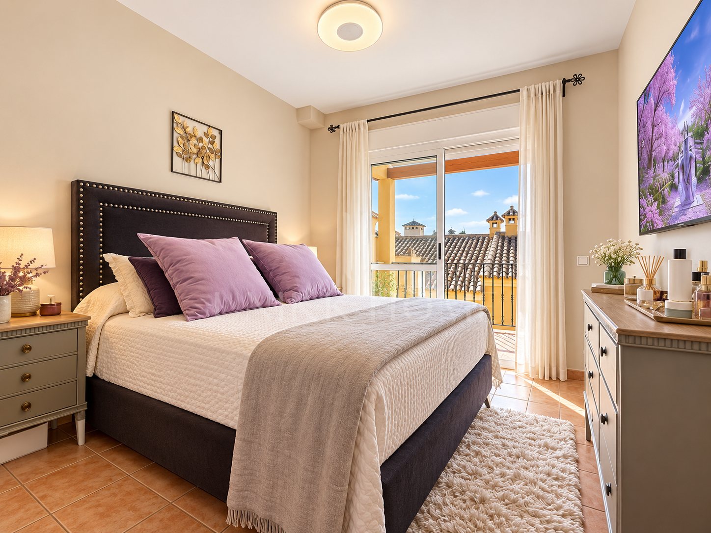 Charming 4-Bedroom Townhouse Spacious Terraces & Private Garage for 2 Cars
