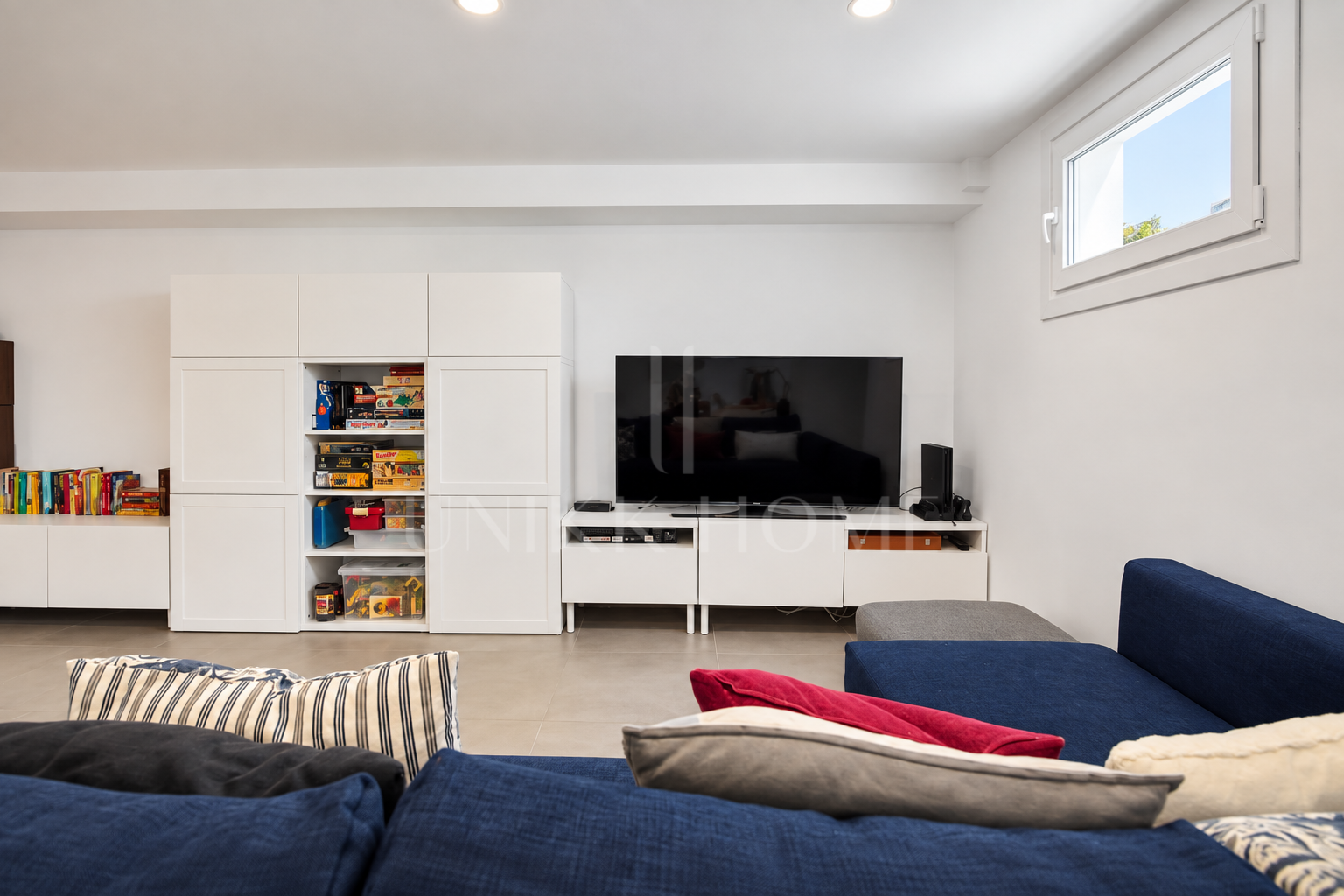 Semi Detached House for sale in Doña Julia, Casares