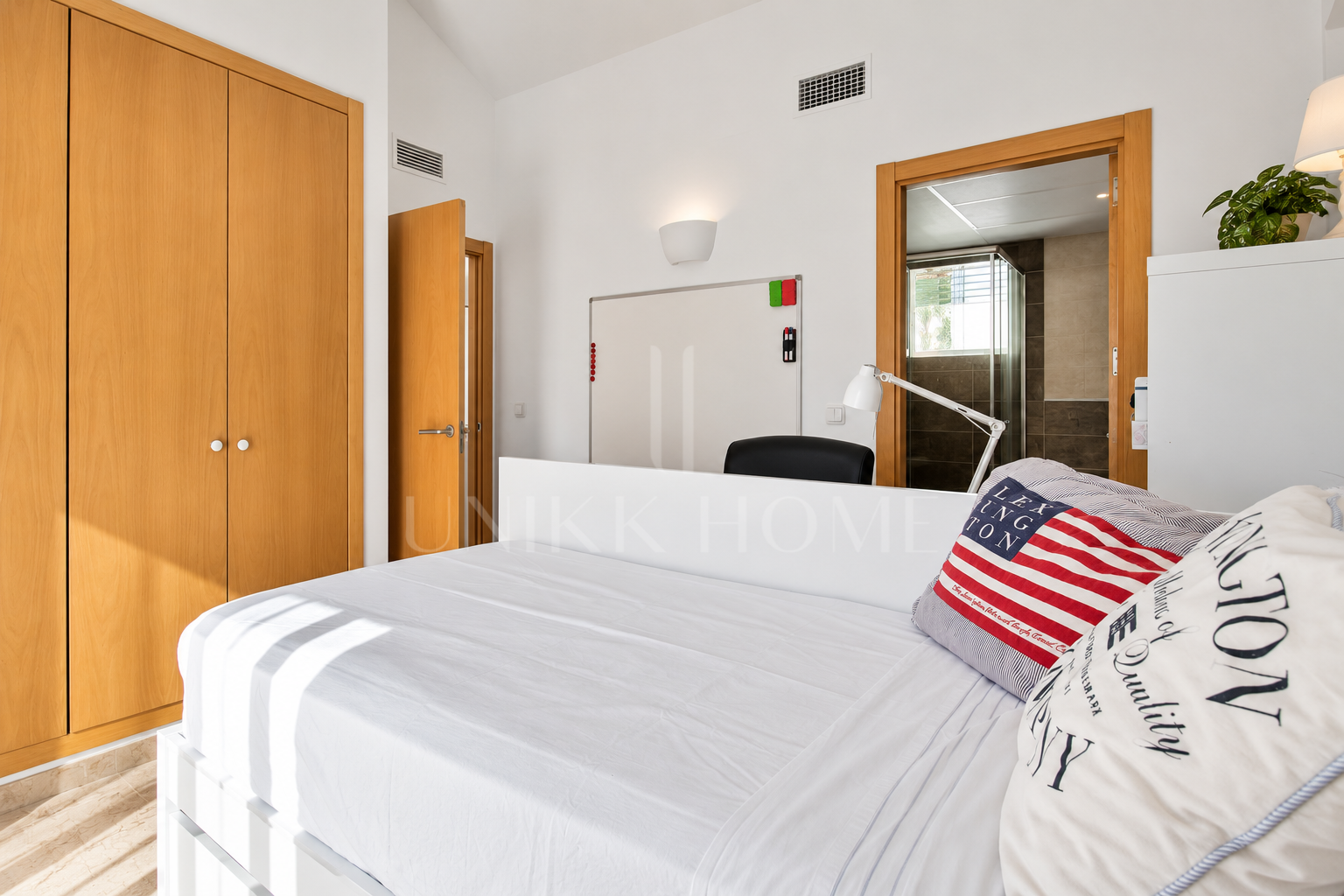 Semi Detached House for sale in Doña Julia, Casares