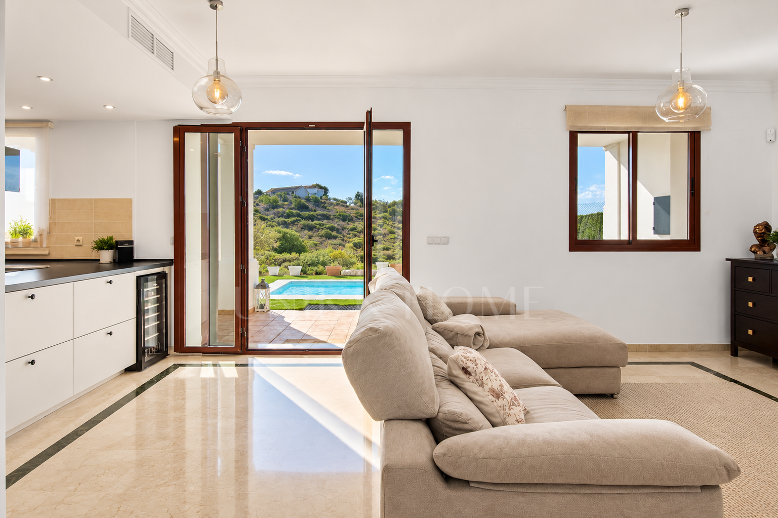 Semi Detached House for sale in Doña Julia, Casares