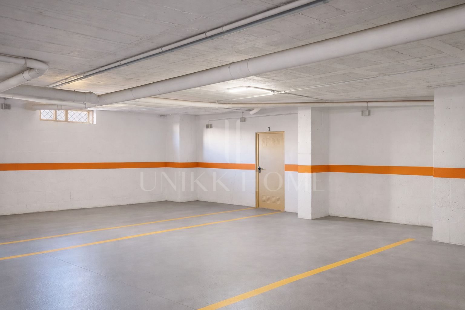 Elevated Ground Floor Sea View Apartment for Sale in Estepona East – Large Terraces & Jacuzzi