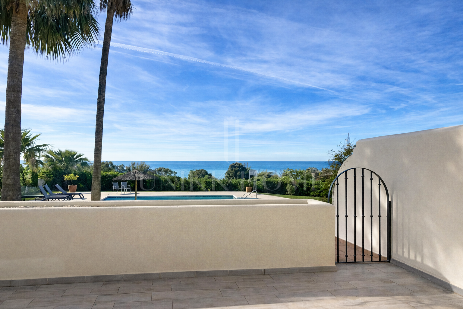 Elevated Ground Floor Sea View Apartment for Sale in Estepona East – Large Terraces & Jacuzzi