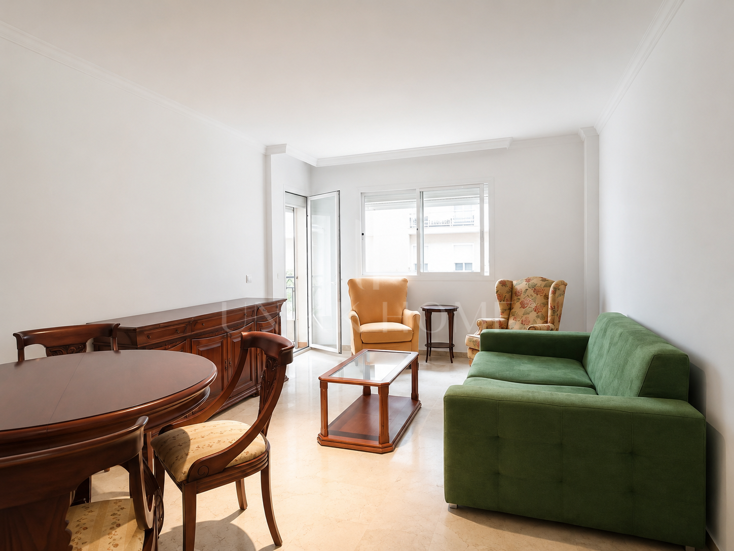 2 - 3 Bedroom Apartment 50 Meters from the Promenade in the Center of Estepona