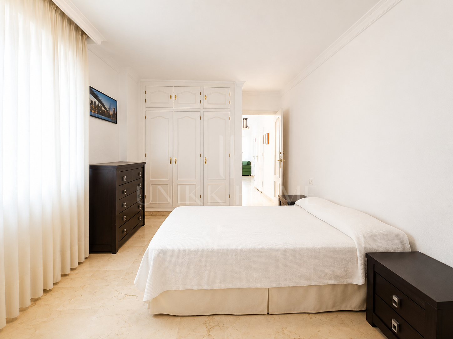2 - 3 Bedroom Apartment 50 Meters from the Promenade in the Center of Estepona