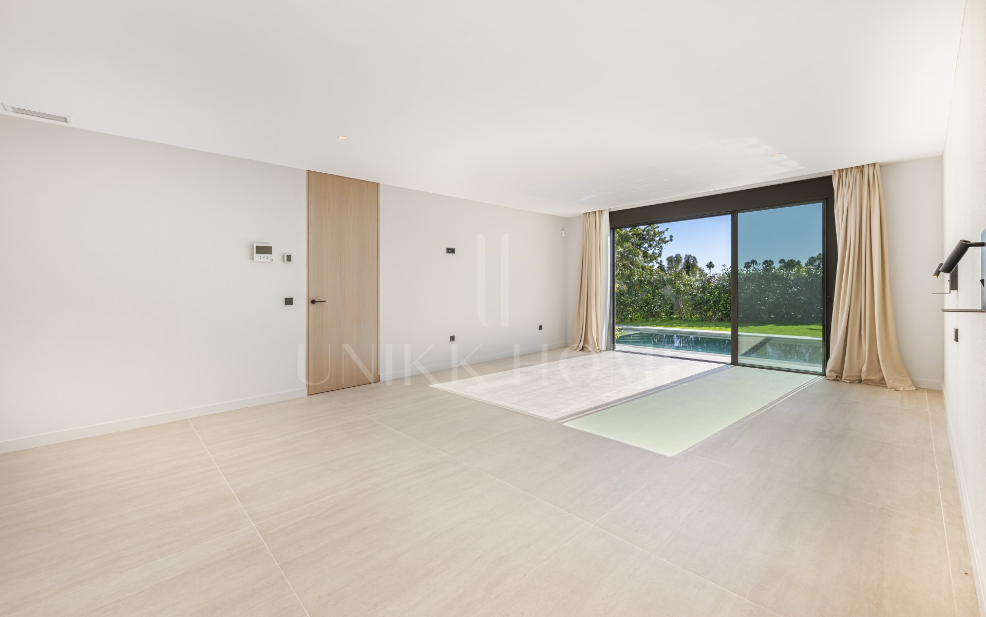 Fully Renovated Luxury Villa with Sea Views - El Rosario, Marbella