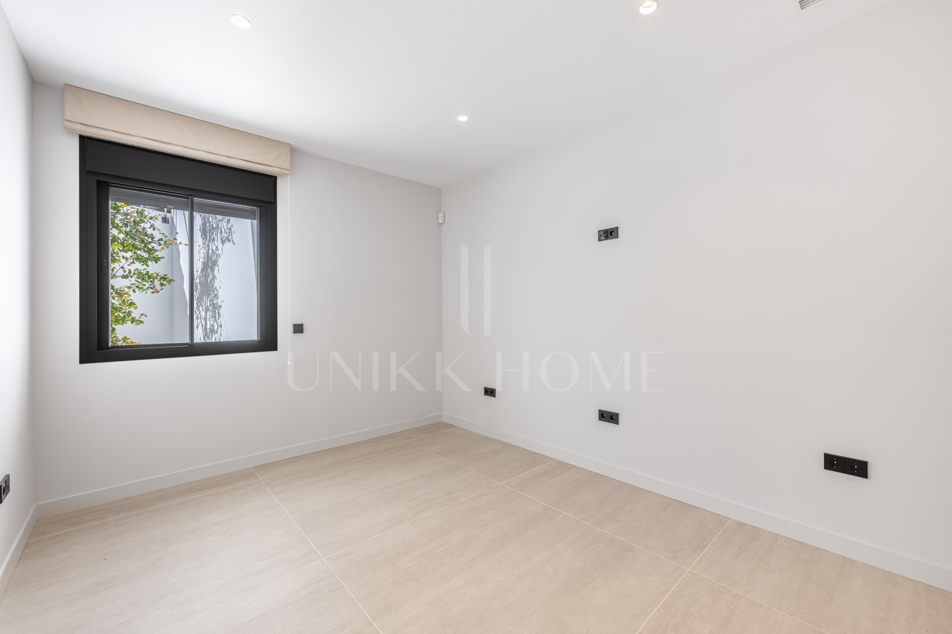 Fully Renovated Luxury Villa with Sea Views - El Rosario, Marbella