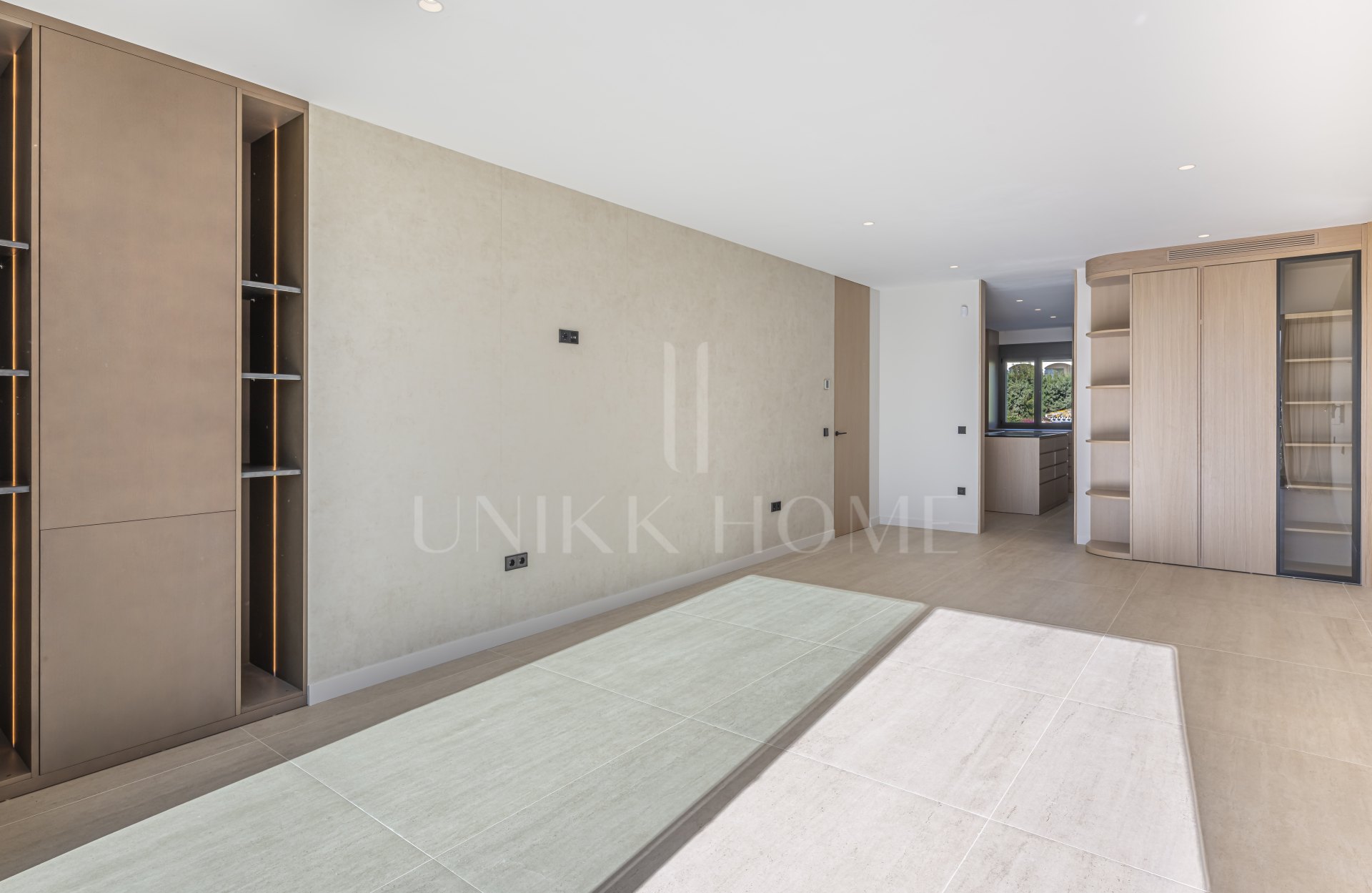 Fully Renovated Luxury Villa with Sea Views - El Rosario, Marbella