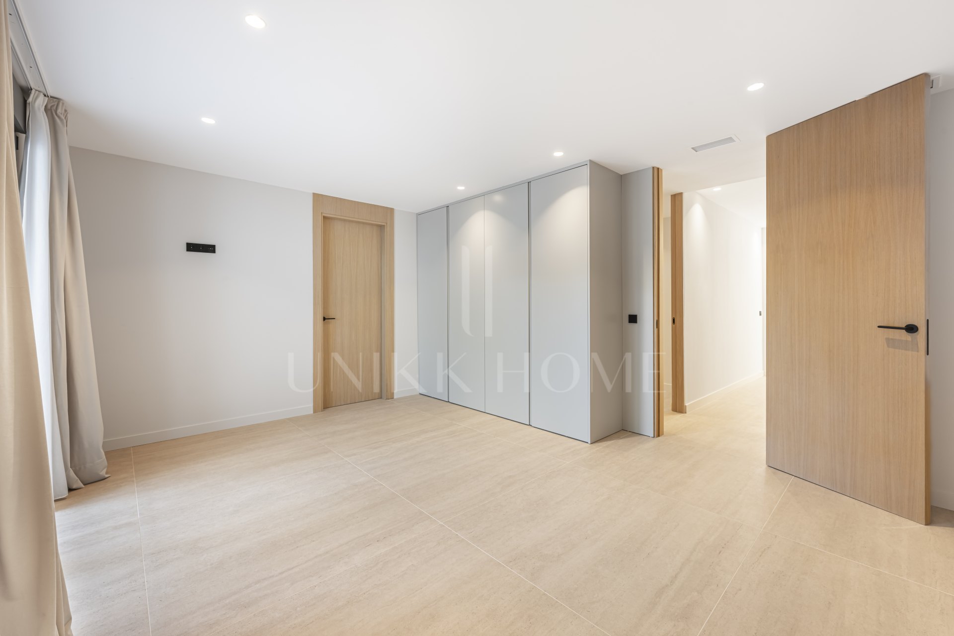 Fully Renovated Luxury Villa with Sea Views - El Rosario, Marbella