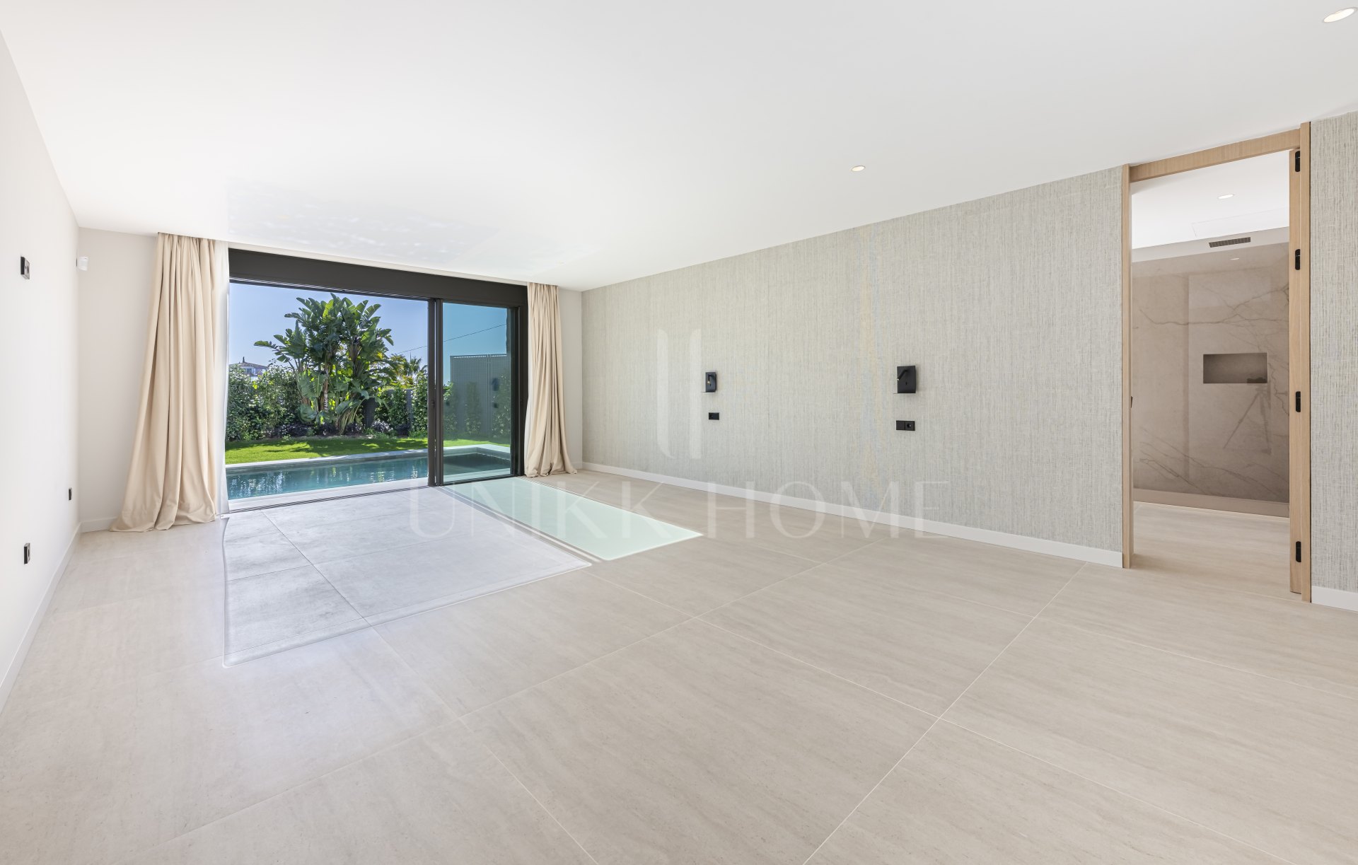 Fully Renovated Luxury Villa with Sea Views - El Rosario, Marbella