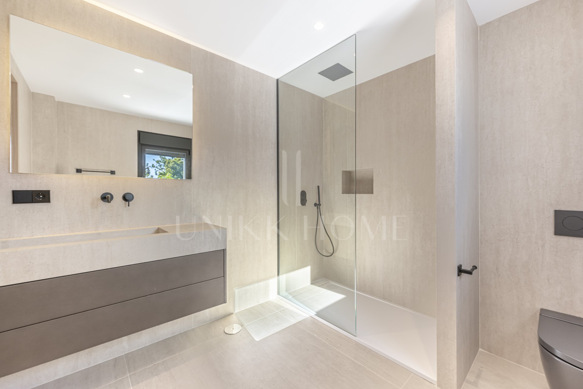 Fully Renovated Luxury Villa with Sea Views - El Rosario, Marbella